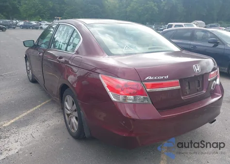 2011 Honda Accord 2.4 Ex из США, поврежденный, VIN 1HGCP2F75BA048486